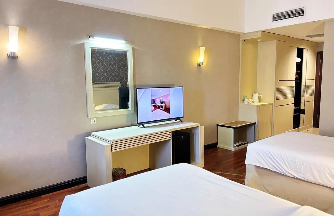 Grand Elite Hotel Pekanbaru-1